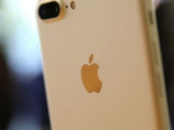 Чоловік хотів продати «Iphone 7», натомість став жертвою аферистів