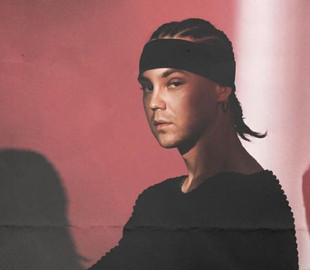 Артем Пивоваров відреагував на звільнення рідного міста, де зараз перебуває його мама