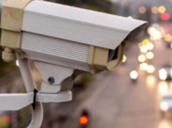 Появились фото электронных и бумажных "писем счастья" нарушителям скорости