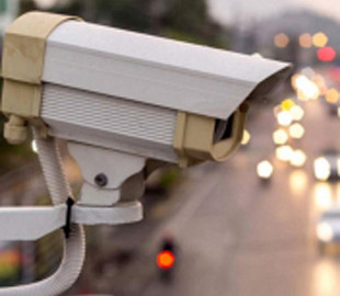 Появились фото электронных и бумажных "писем счастья" нарушителям скорости