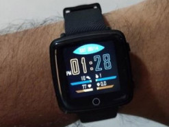 Lenovo представила умные часы Lenovo Carme