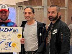 Росіянин перевозить друзів за кордон приватним літаком: історія втечі чоловіків