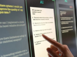 Росія створює ШІ-контент для впливу на вибори у США - американська розвідка