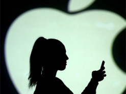 Apple уволила старшего менеджера за утечку информации