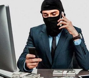 Жінка повірила смс-повідомленню та залишилась без 20 тисяч гривень