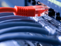 Мошенник заплатит штраф за вымогательство взятки у IT-предпринимателя