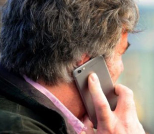 Як перевірити, що ваш телефон не прослуховують: декілька порад