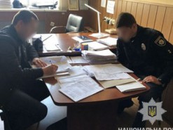 Полицейский из Харькова торговал секретной информацией