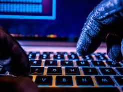 Хакеры выманили у любителей порно тысячи долларов