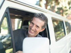 Смартфон може врятувати від захитування в машині — прихована функція, про яку мало хто знає