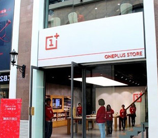 Смартфон OnePlus 10R получит процессор Dimensity 8100 и 150-Вт зарядку