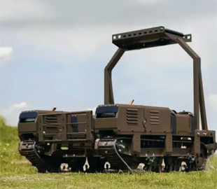 Міноборони у вересні прийняло на озброєння понад 100 нових зразків техніки, більшість – українського виробництва