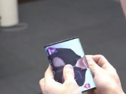 Xiaomi и Huawei будут использовать в 2020 году складные панели Samsung вместо китайских