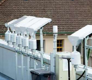 Новий полімер охолоджує будівлі та збирає воду з повітря