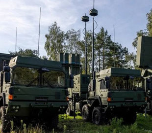 Німеччина наростить виробництво ЗРК Iris-T для забезпечення України