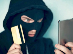 Шахрай на Львівщині обіцяв чоловікам виїзд за кордон і роботу в оборонці, – Кіберполіція України