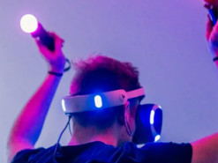 Sony призупиняє виробництво PlayStation VR2