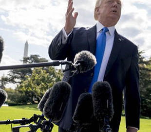 Трамп может запретить работу Alibaba в США