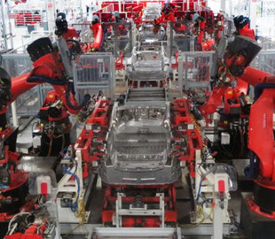 Tesla тратит на исследования почти в три раза больше на одну машину, чем конкуренты 