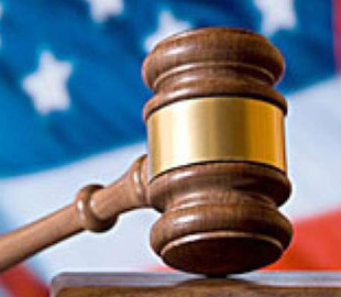 Украинца и двух россиян отправили в американскую тюрьму