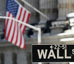 Пять крупнейших IT-компаний потеряли более $600 млрд стоимости из-за колебаний на бирже