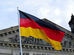 У Німеччині затримали трьох осіб за підозрою в шпигунстві за українцем