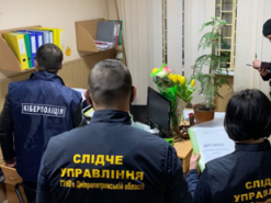 100 млн гривен: в Днепропетровской области копы накрыли нелегальный конвертационный центр