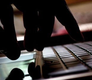 Учетные данные 500 крупнейших британских юрфирм обнаружены в даркнете