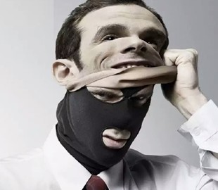 Псевдоработник банка обманул мужчину на 44 тысячи гривен