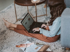 Допомога від онлайн-сервісів. Які компанії надають безкоштовний доступ до своїх послуг українцям