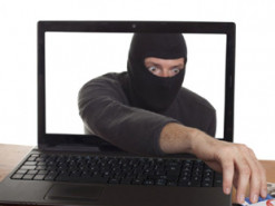 Интернет-мошенник обманул женщину на 26 тысяч гривен