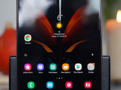 Samsung придумала складной смартфон с вращающейся камерой