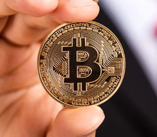 Миллиардер потерял на биткоине целое состояние и продал всю криптовалюту