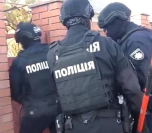 Полицейские поймали афериста, продававшего украинцам несуществующие стройматериалы