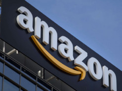 Amazon готовится «воевать» с Илоном Маском за космос