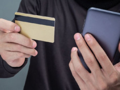 Інтернет-шахраї ошукали трьох українок на 200 тисяч гривень