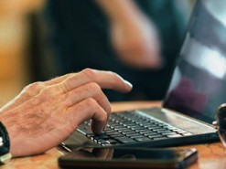 На Николаевщине полицейский может угодить в тюрьму за интимные фото