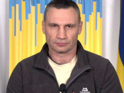 Украинцев предупредили, что враг создает фейки официальных страниц киевской власти