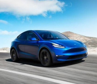 Tesla первой начала собирать кузов автомобиля из двух монолитных частей