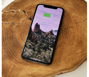 Як зарядити смартфон без проводів і не "вбити" батарею