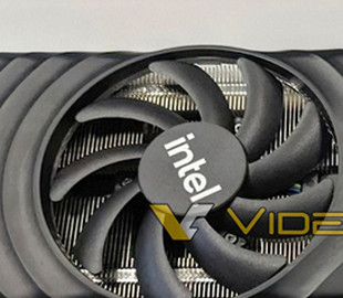 Выход геймерских видеокарт Intel Arc незаметно перенесли