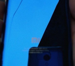 Опубликована первая фотография смартфона Xiaomi Mi 7