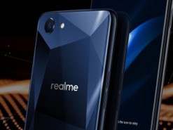 Oppo представила недорогой безрамочный смартфон Realme 1