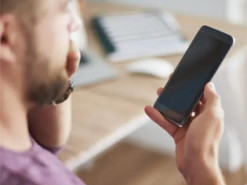 Не напружуйтесь зайвий раз: як покращити видимість тексту на телефоні