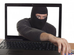 Мошенники воруют деньги украинских туристов, предлагая недорогой отдых: как работает схема