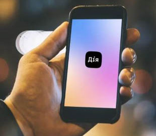 В "Укрзализныце" заявили, что с сегодняшнего дня можно сесть в поезд по смартфону