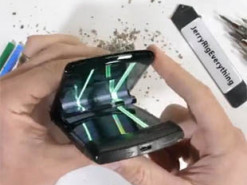Motorola RAZR лопнул в тесте на прочность