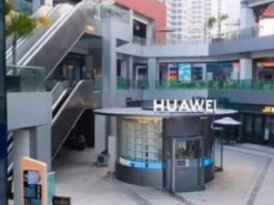 Huawei открыла магазин с роботами вместо сотрудников