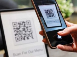 В Україні активізувалися шахраї, які підмінюють QR-коди у громадських місцях: як захистити себе