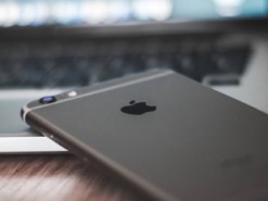 Apple запретила установку iOS 11.3.1